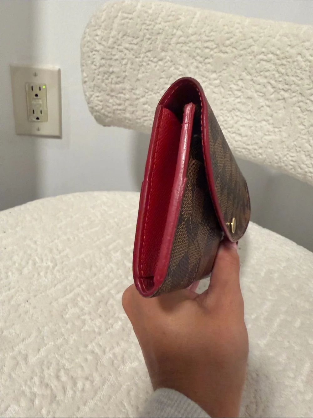 Louis Vuitton Caissa Wallet Damier with Red Interior